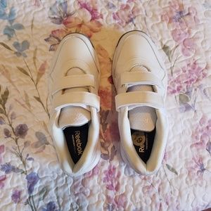Reebok Memory Foam White Work Shoes 6.5 Wide